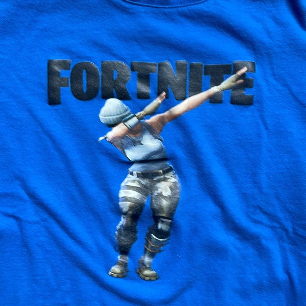 GAP Kids & FORTNITE T-Shirt Bundle - size small & medium